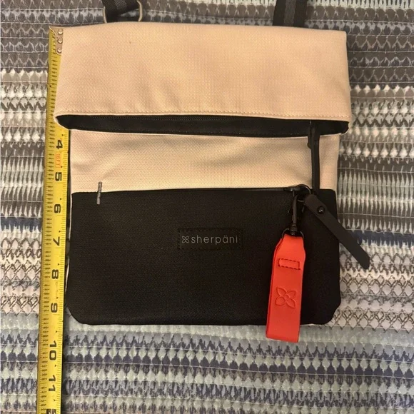 Sherpani Two-Tone Crossbody with Red Accent - Picture 5 of 7